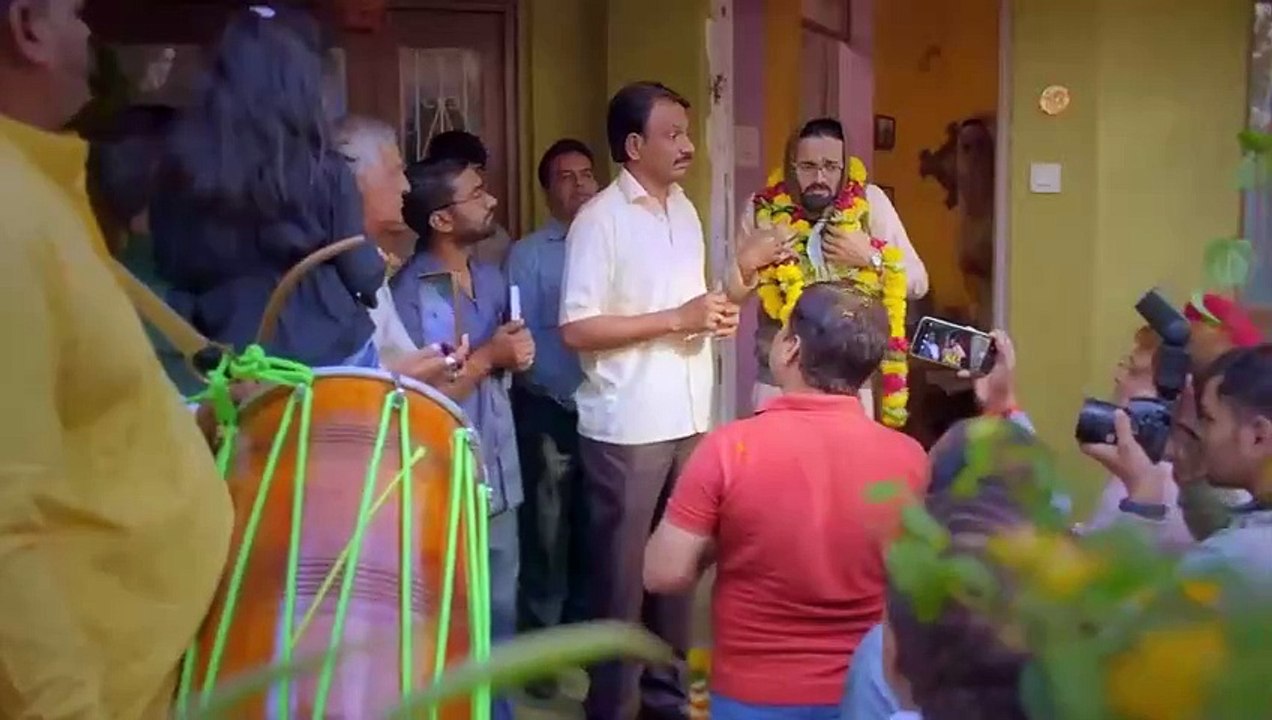 Dhindora - EP 05 Erection In Progress - BB Ki Vines