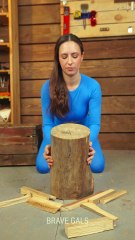 AXE SAFETY ALERT! Discover Crucial Finger Protection Skills Now! 👍🏼