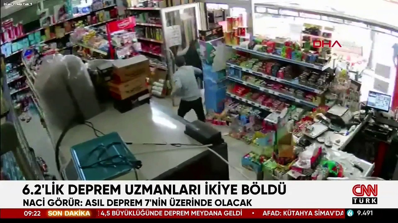 6.2'lik deprem uzmanları ikiye böldü! İşte deprem yorumları...