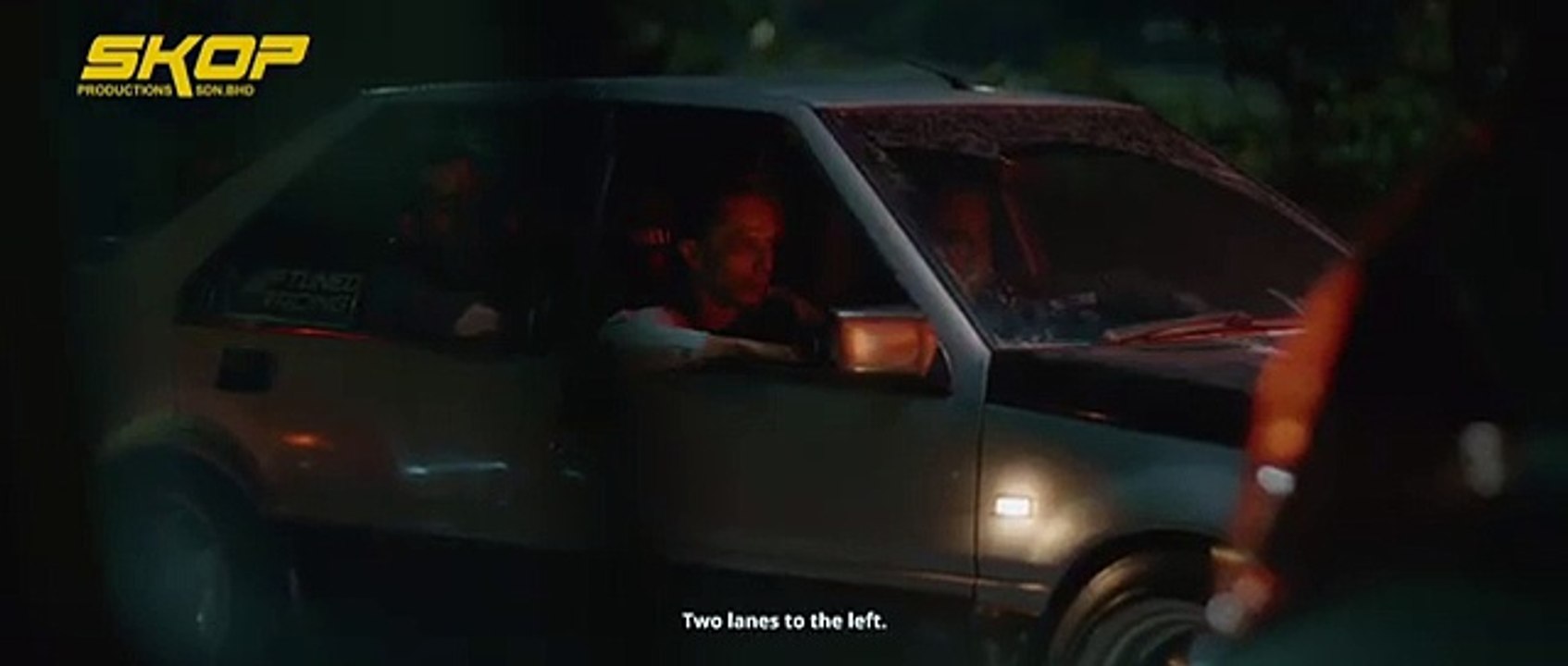 Blood Brothers: Bara Naga | Clip: Ghaz And Ariff, Traffic Jam Tension