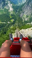 On a trouvé un parcours de luge d’été à Gelmerbahn, Suisse 🇨🇭