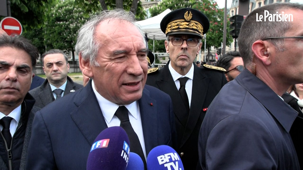 Lycéenne tuée à Nantes : Bayrou réfléchit à l'installation de portiques à l'entrée des établissements scolaires