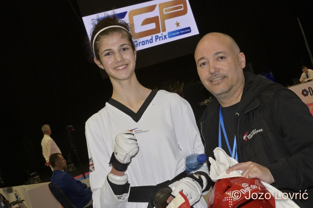 Lurgan teen Monika picks up gold medal at Grand Prix Taekwondo Championship
