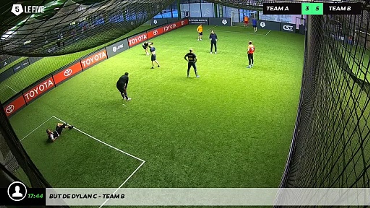 But de Dylan C - Team B
