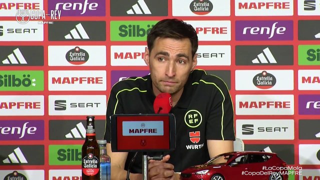 De Burgos Bengoechea rompe a llorar al hablar de los vídeos de RMTV y su hijo