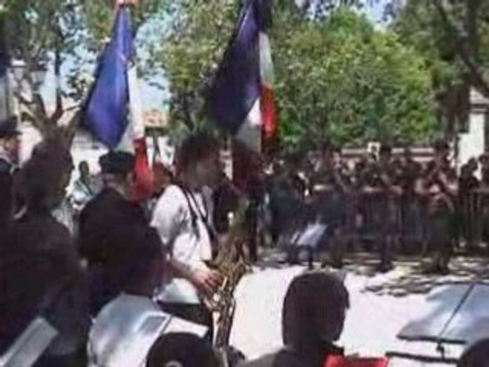 8 Mai 2008 DivX