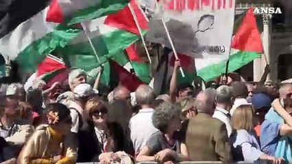 25 aprile, ancora contestazioni a Milano: "Fate parlare i palestinesi"