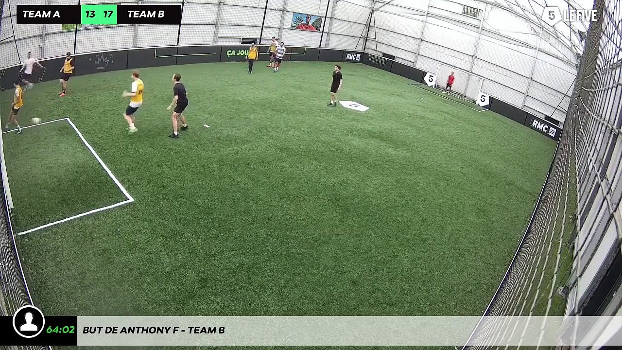 But de Anthony F - Team B
