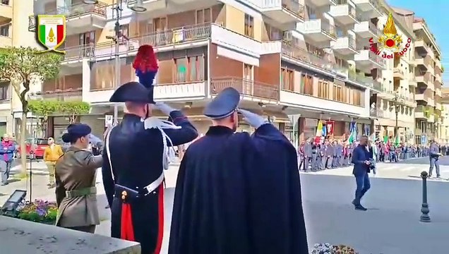 Avellino: l'omaggio dei vigili del fuoco nella ricorrenza del 25 aprile (25.04.25)