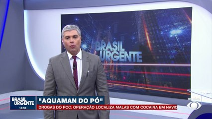 Micro-ônibus perde freio e atinge outros veículos, em Maceió