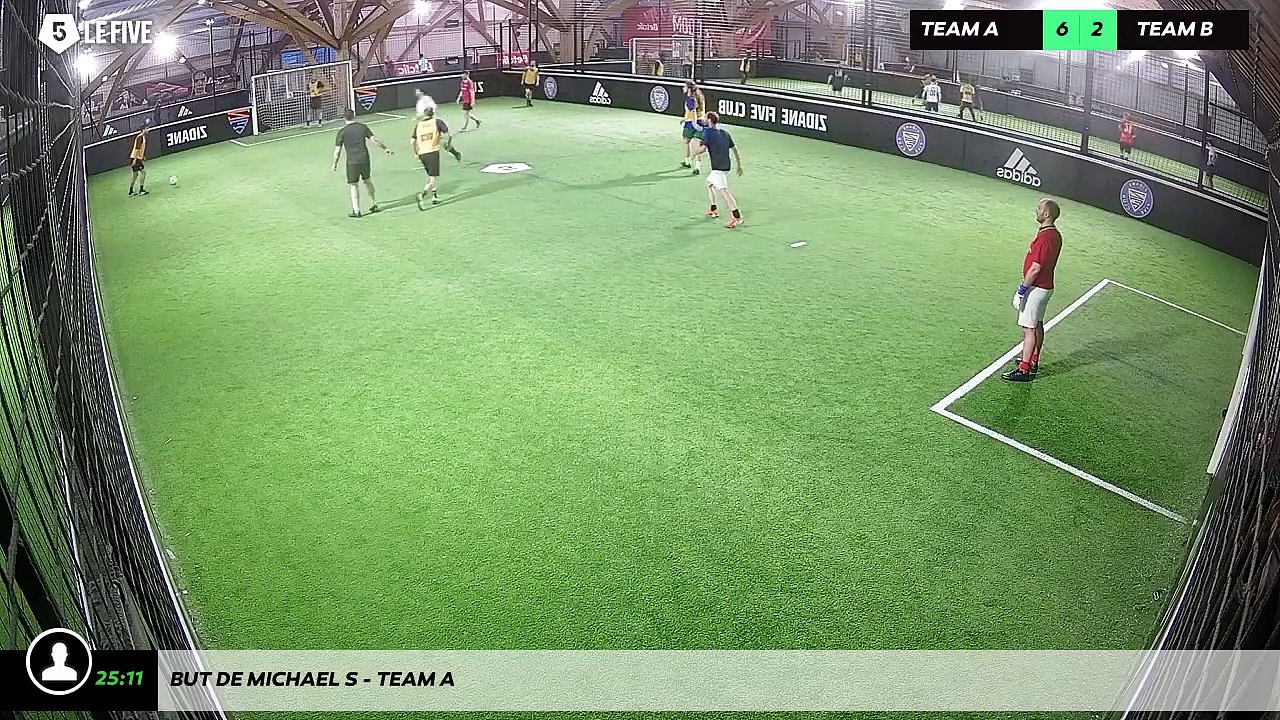 But de Michael S - Team A