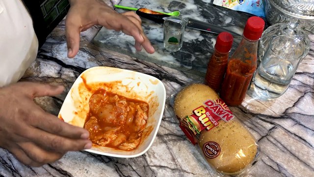 Peri Peri Zinger Burger Recipe | Crispy Burger | Zinger Burger | Fast Food Recipe | Chef faizan naeem