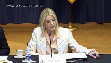 El FBI detiene a una jueza en EEUU por obstruir el arresto de un migrante