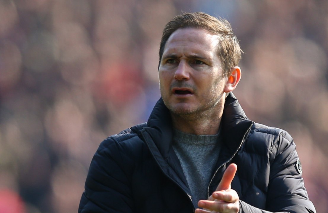Frank Lampard relies on experienced managers for advice
