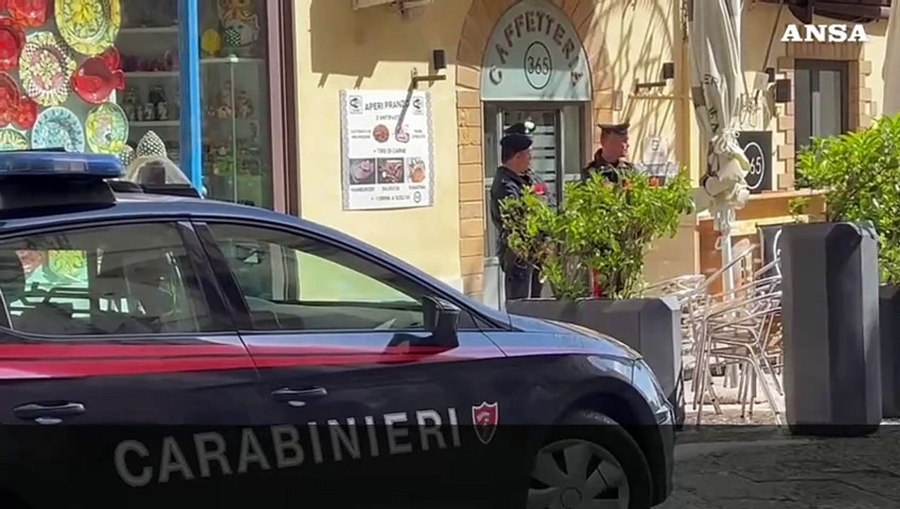 Sparatoria in piazza a Monreale, tre morti e due feriti
