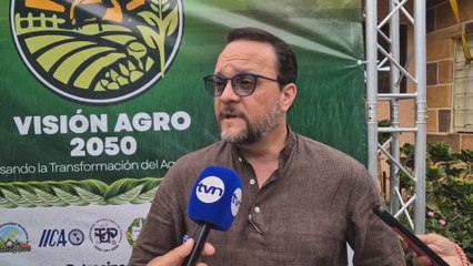 Moltó califica de 'politiquería' críticas al nombramiento de la viceministra Astrid Ábrego