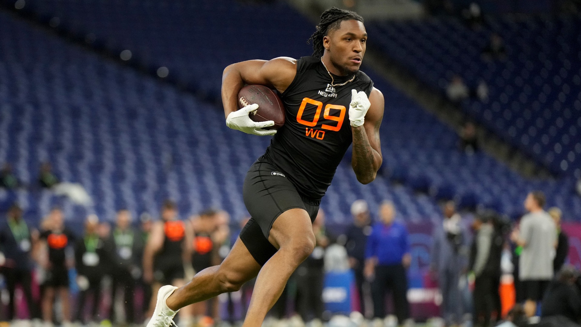 Chicago Bears Select Luther Burden III With No. 39 Pick