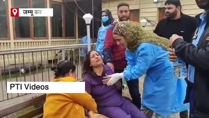 पहलगाम आतंकी हमला: बेखौफ हैं कई सैलानी, उठा रहे घाटी की खूबसूरती का लुत्फ
