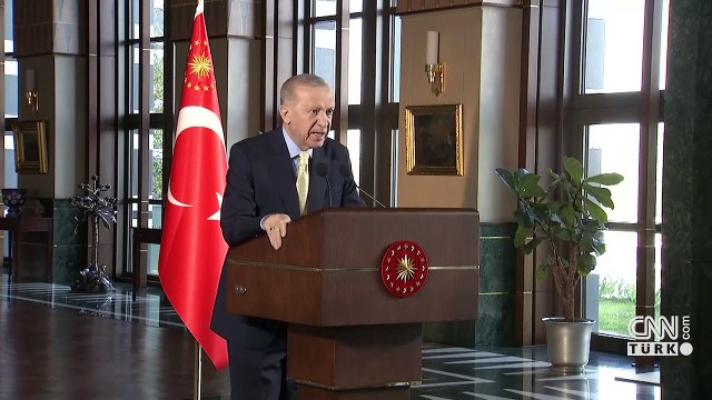 Cumhurbaşkanı Erdoğan: İlim Yayma Cemiyeti gönüllü bir teşekkül değildir, bir gönül hareketidir'