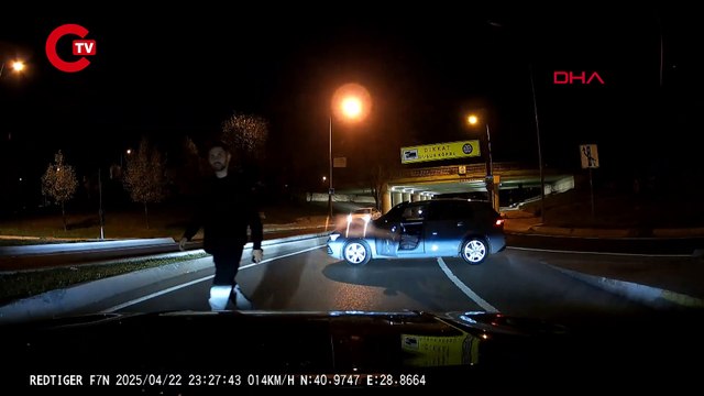 Bakırköy'de selektör yapan kadın sürücünün yolunu kesip tartıştı; 'Beni taciz ediyorsun'