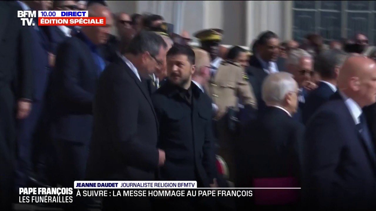Obsèques du pape François: Volodymyr Zelensky s'installe à la place Saint-Pierre au Vatican