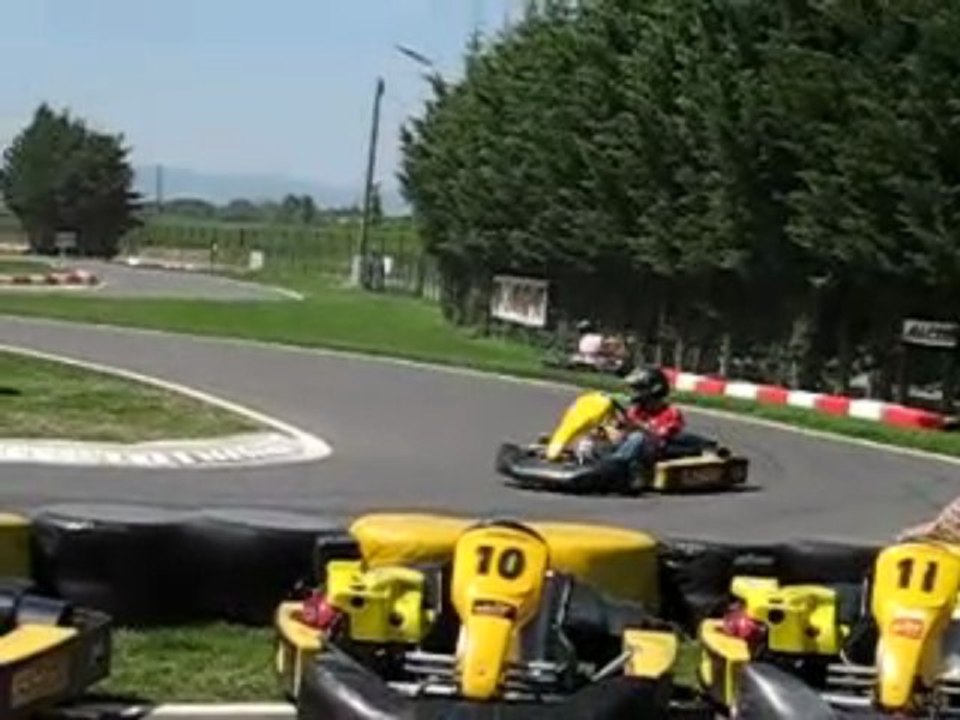 Crash kart