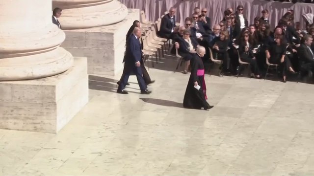 La llegada triunfal de Trump en el funeral del Papa Francisco