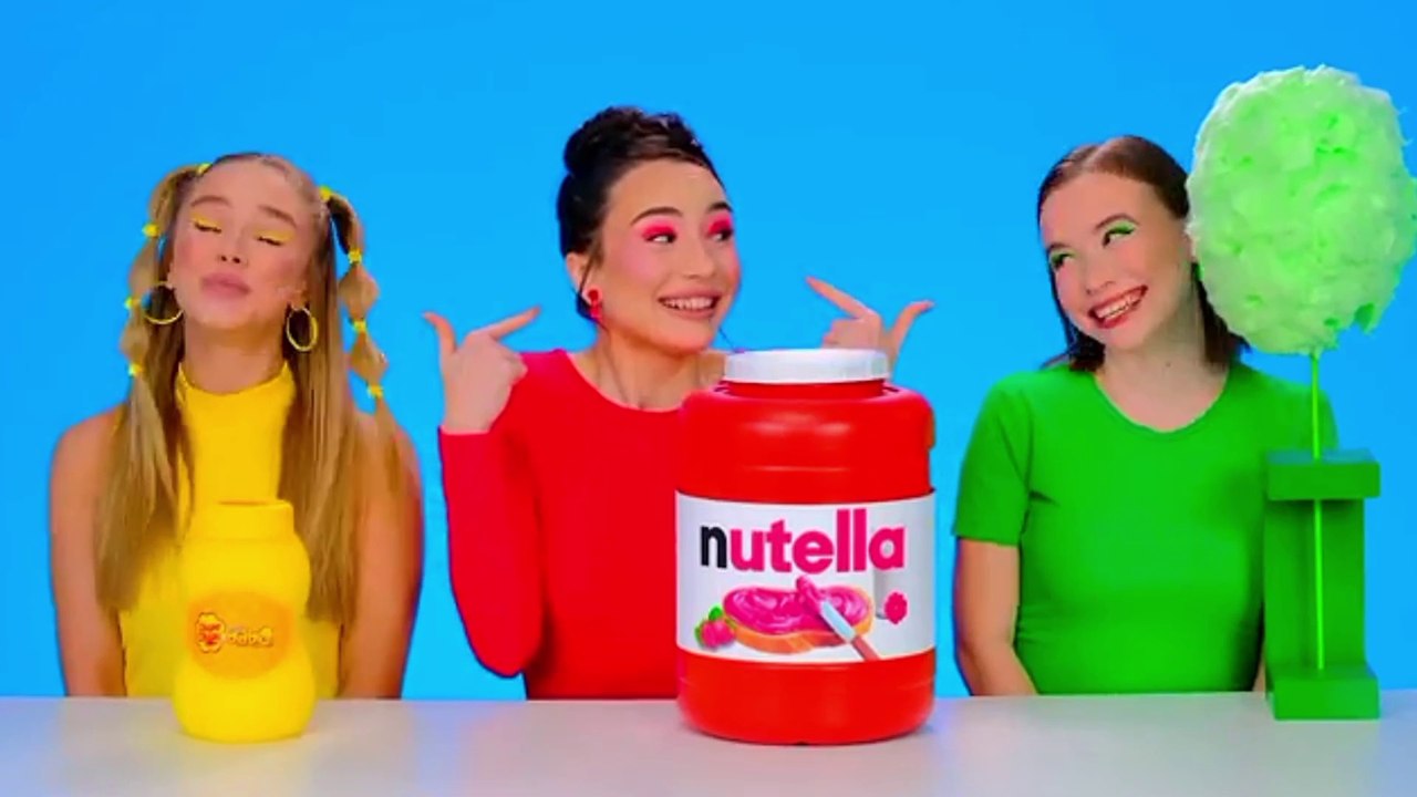 Eating Only One Colored Food For 24 Hours Challenge | Funny Food | Zee Fun