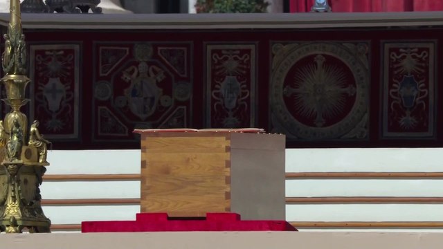 IL CARDINALE RICORDA IL MESSAGGIO DEL PAPA A TRUMP DURANTE L'OMELIA DEL SUO FUNERALE