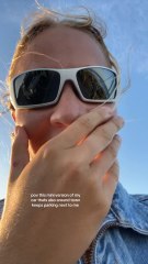 i'm actually loosing it this has no right being so funny