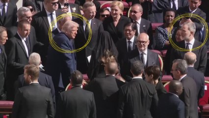 El saludo entre los reyes Felipe y Letizia y Donald Trump en el funeral del Papa