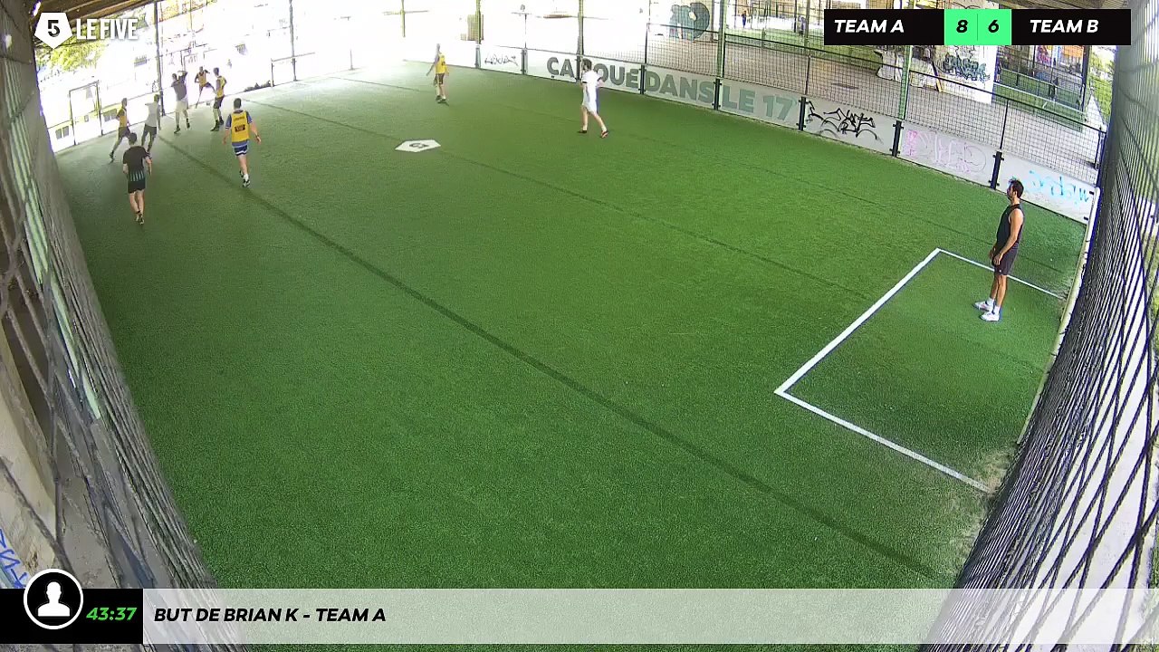But de Brian K - Team A