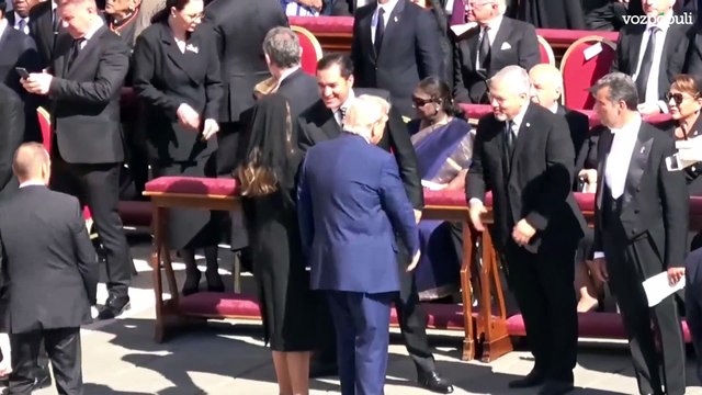Melania Trump fue TT tras el funeral del Papa Francisco