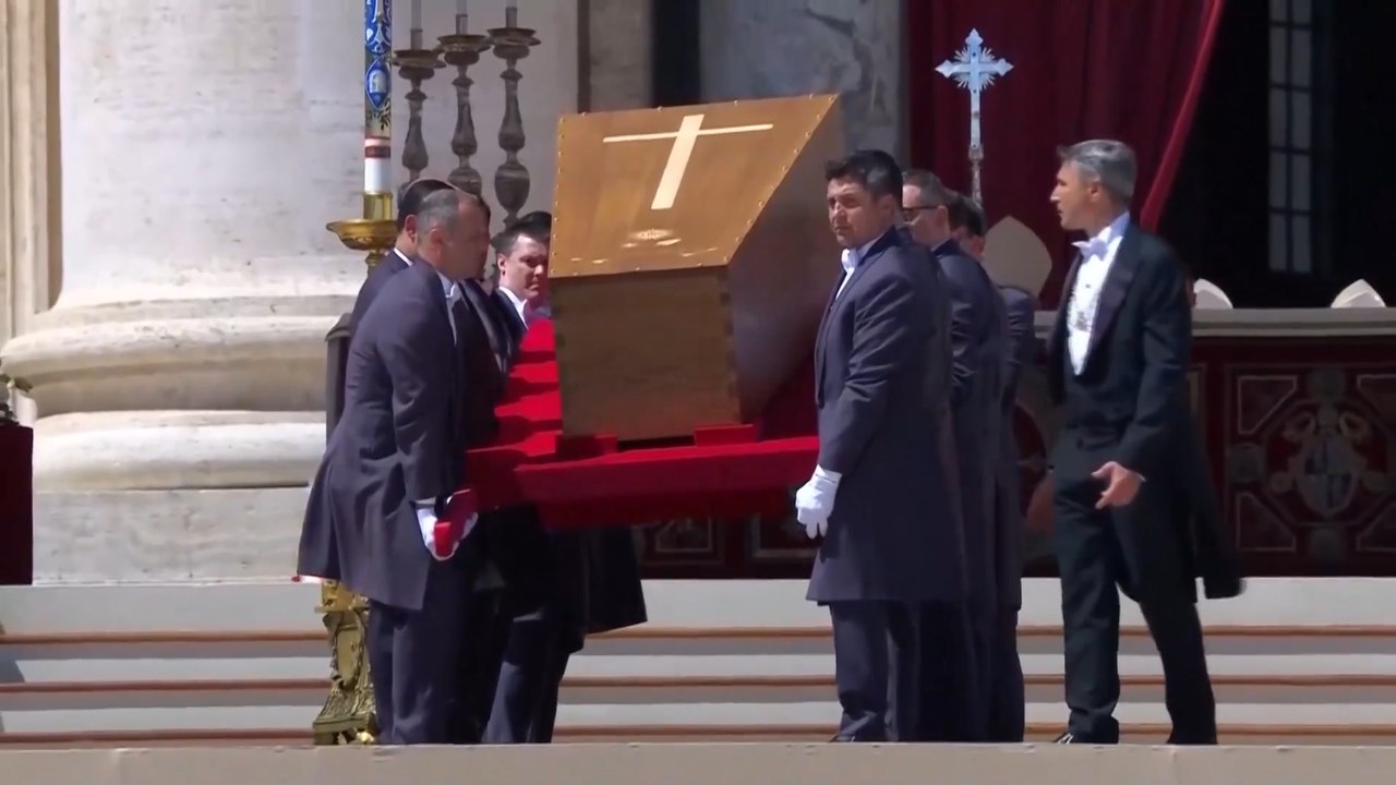 Pope Francis funeral: Coffin is carried away from mass ahead of final journey