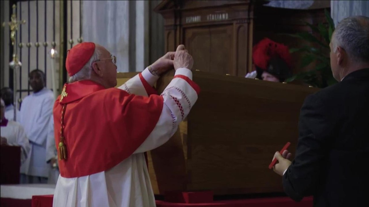 Il rito della tumulazione del feretro di Papa Francesco a Santa Maria Maggiore