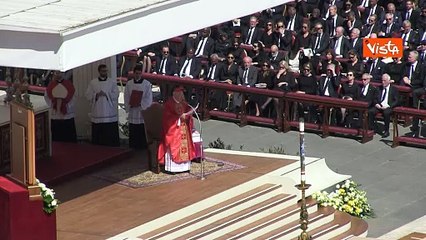 Funerali Papa Francesco, Monsignor Re: Su orrori disumani, morti e distruzione, ha implorato la pace