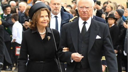 GALA VIDEO - Silvia de Suède, 81 ans, avec une béquille : l’image fait réagir, doit-on s’inquiéter ?