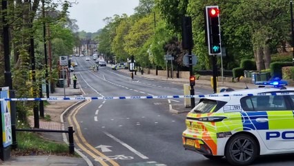 Headingley: Police seal off Leeds area as man detained amid reports attacker ‘seen with weapons’ as three injured