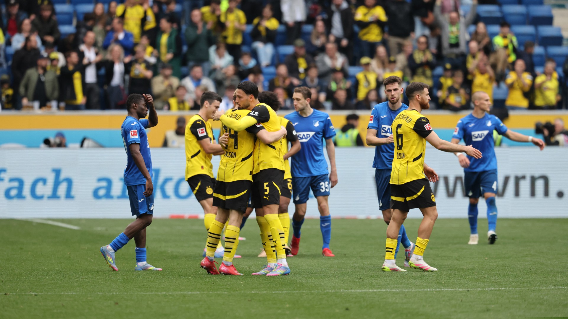 Hoffenheim v Borussia Dortmund
