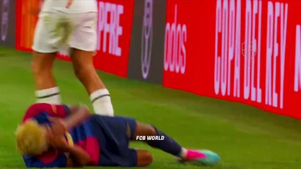 Así fue el golpe en la cara de Ceballos a Lamine Yamal