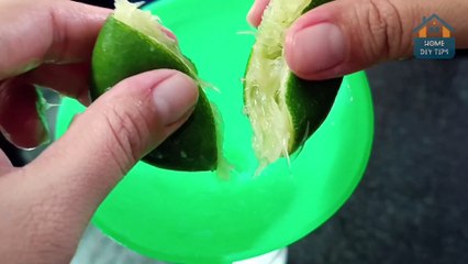 The Secret to a Fragrant Bathroom Revealed