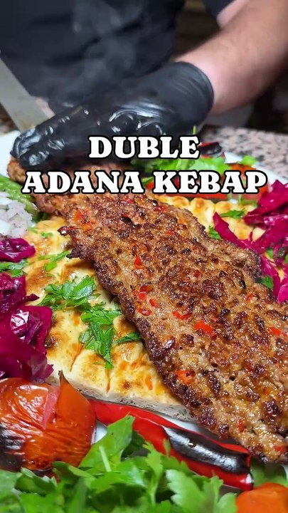 Ben kebap yemek istiyorum diyenlere özel duble kebap