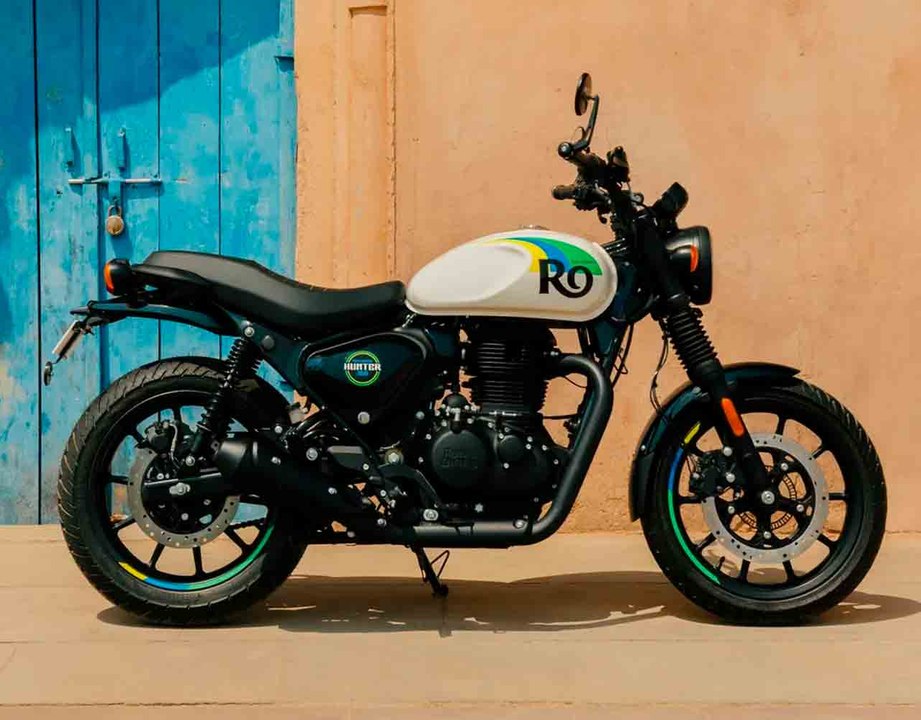 Royal Enfield lancia la Hunter 350 2025 con nuovi colori e frizione Slip-Assist