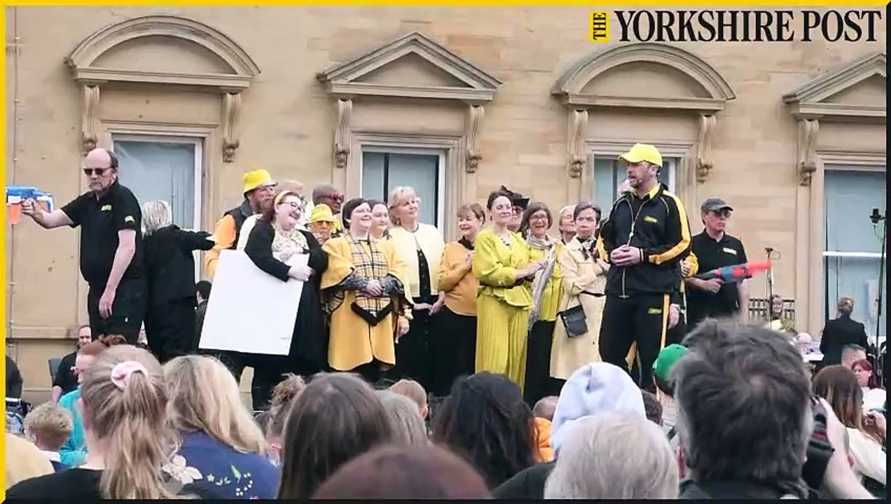 Iron People will conclude with a phenomenal visual spectacle featuring life-size recycled puppets