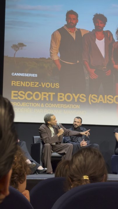 Simon Ehrlacher et Corentin Fila les moins pudiques de la série Escort Boys ? 😂