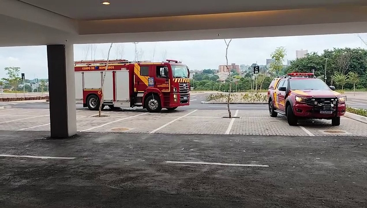 Princípio de incêndio mobiliza Corpo de Bombeiros em Shopping de Cascavel
