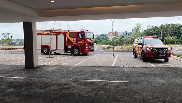 Princípio de incêndio mobiliza Corpo de Bombeiros em Shopping de Cascavel