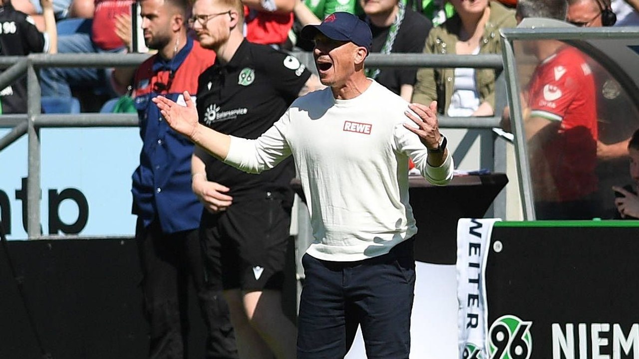 'Ein bisschen übermütig': Struber kritisiert Team und 'Kartenflut'