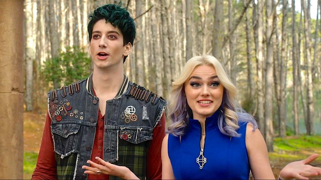 Trailer Drop for Zombies 4: Dawn of the Vampires