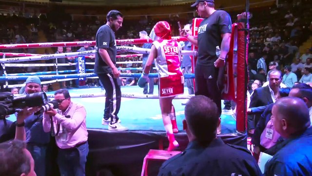 Miguel Ángel 'Piolín' Martínez debuta con triunfo en el boxeo profesional